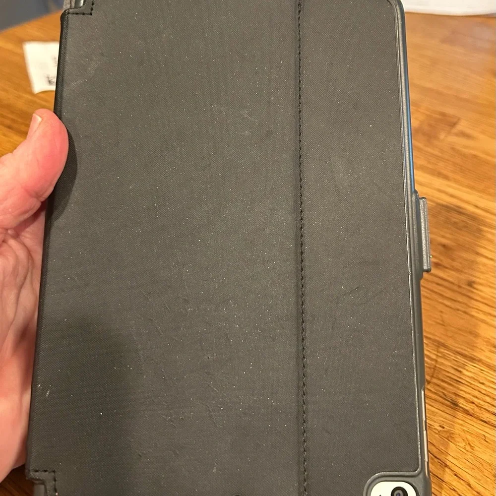 Apple sleek ipad